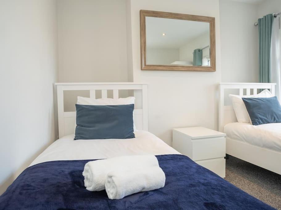Cozy Townhouse, Walking Distance To Belfast City المظهر الخارجي الصورة